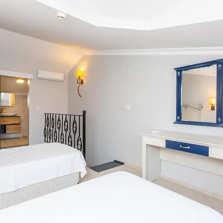 Derya Paradise דליאן