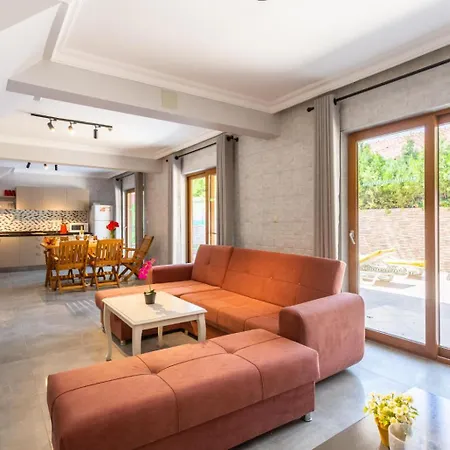 Derya Paradise Apartment *